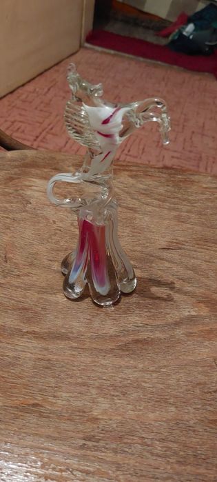 Стъклено  конче и други неща