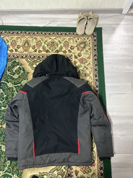 Продам куртка колумбия