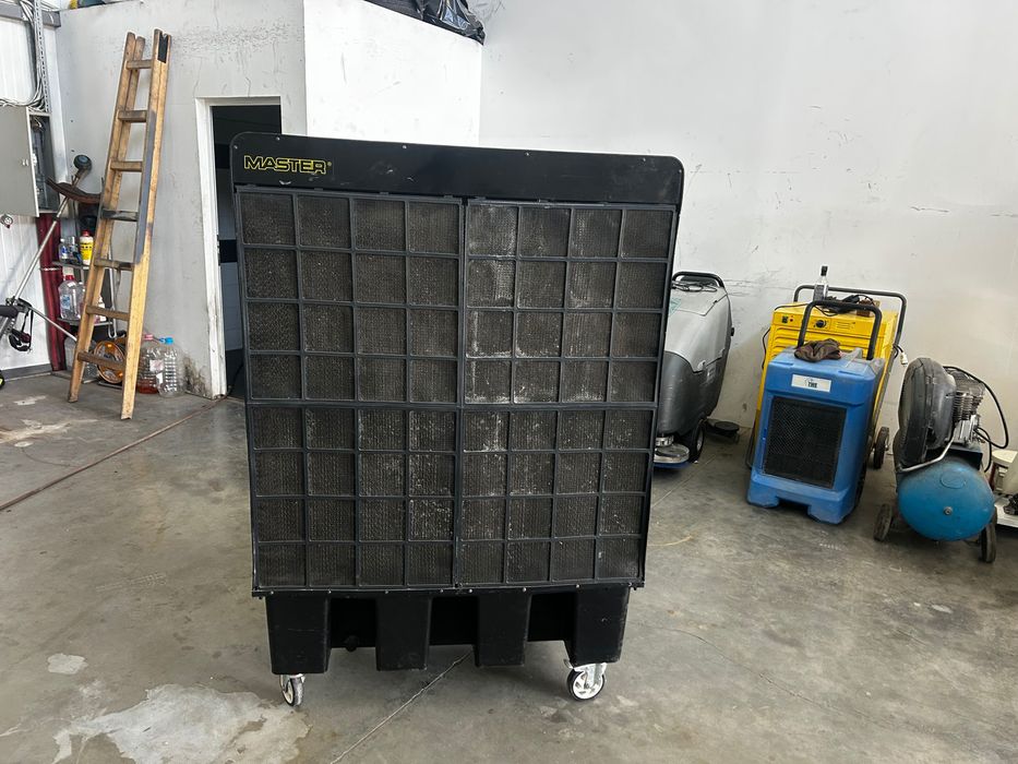 Мобилна климатик Master BC180