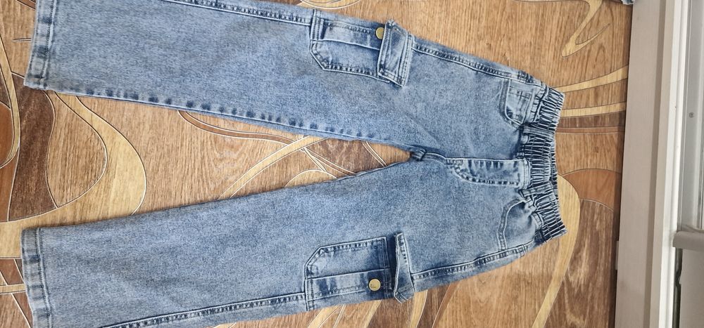 Джинсы на девочку