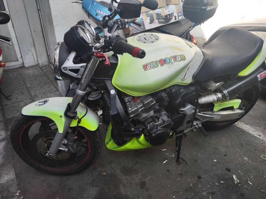 Honda Hornet 900 на ЧАСТИ (2004)