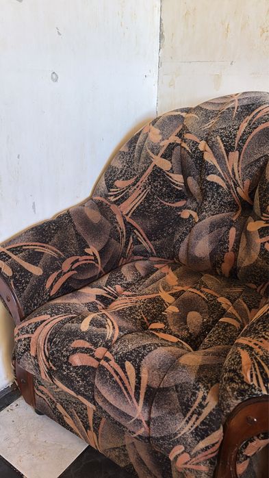 Фотьойли, два на брой