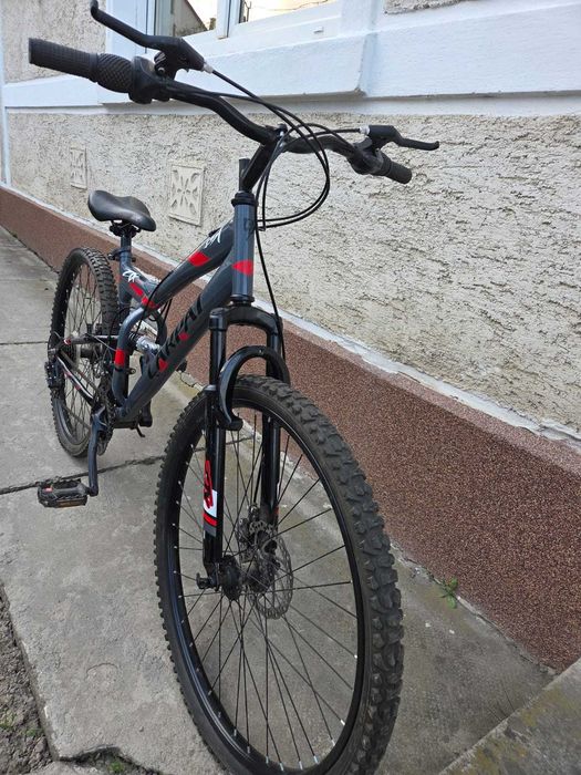 Bicicleta CARPAT ZTX C2642A, cadru otel, 18 viteze, culoare gri/rosu