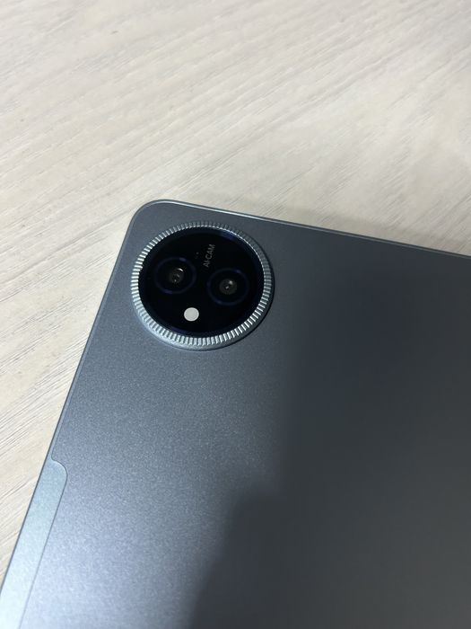 Планшет новый мощный