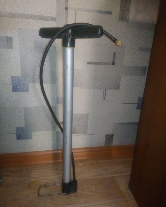 Продам насос для велосипеда