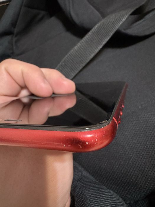 Iphone 11 128GB използван,но с минимални следи от употреба