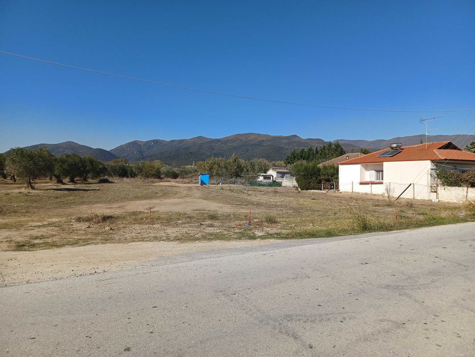 Продава парцел с площ 800 м2 в регулация в Паралия Врасна, Гърция