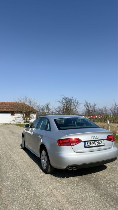 Audi A4 B8  CAGA