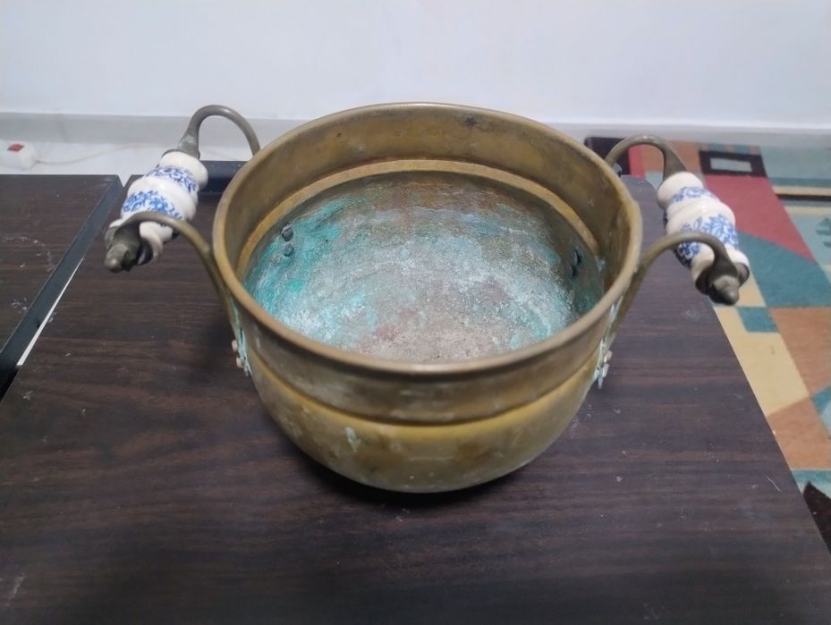 Винтидж меден съд