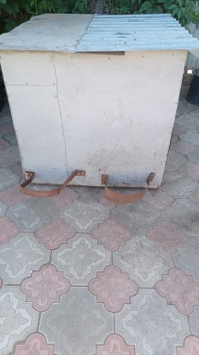 Отдам будку для крупной собаки