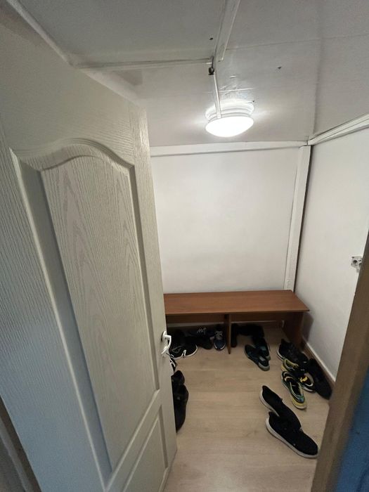 Închiriez spațiu comercial 75 mp