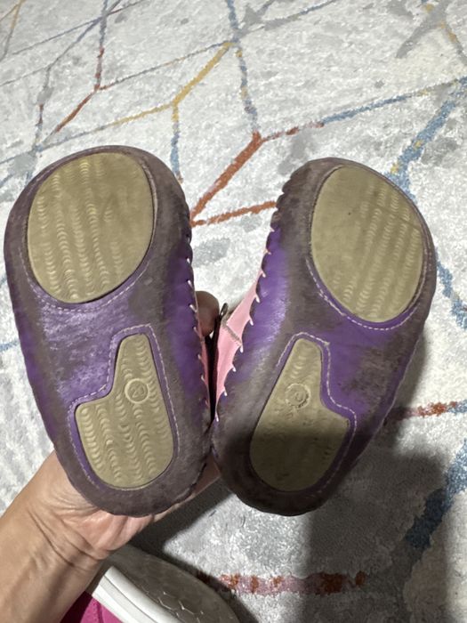 Продам сандали легкие на весну