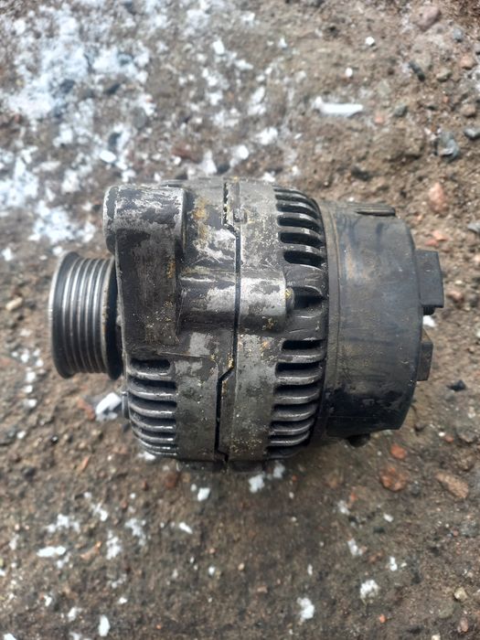 Генератор Ауди с4