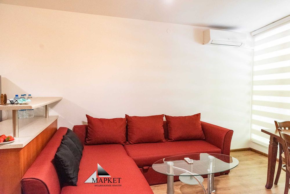 Продава се Двустаен апартамент в Пловдив, Младежки Хълм - 80 кв.м за 1988 €/кв.м - Снимка #4