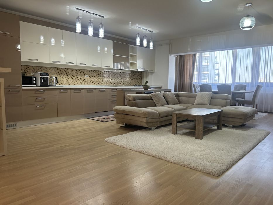 Apartament 3 camere de inchiriat-Herastrau