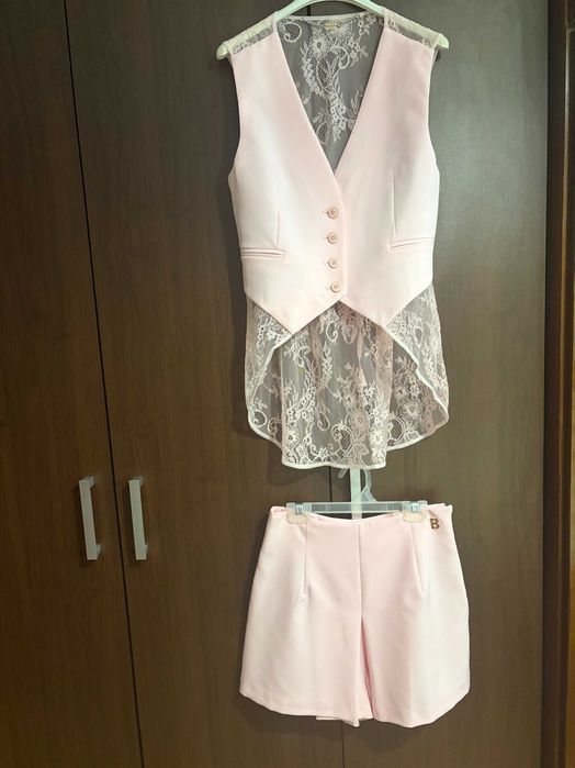 Дамски дрехи на Blumarine, Twinset