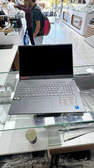 Asus Tuf Gaming F17