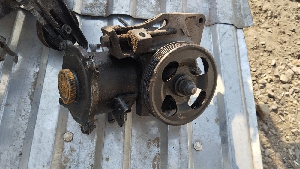 Гур , генератор на Субару