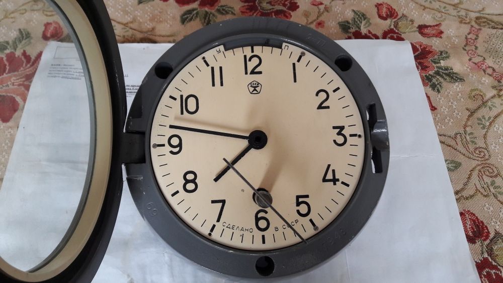 Часы каютные СССР