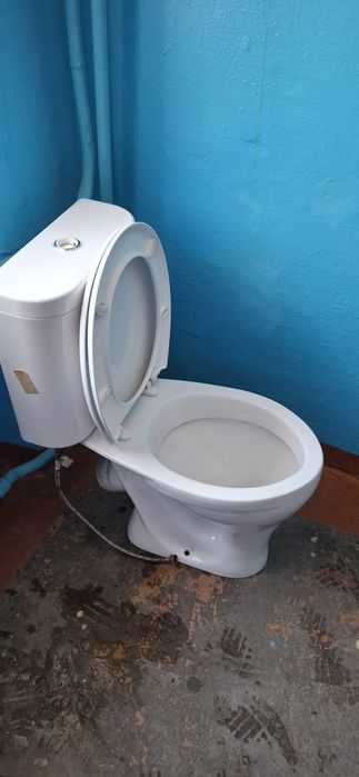 Унитаз в хорошем состоянии!