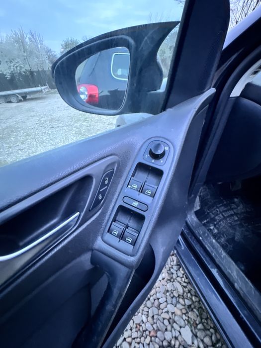 VOLKSWAGEN Golf 2010 — imagine 3