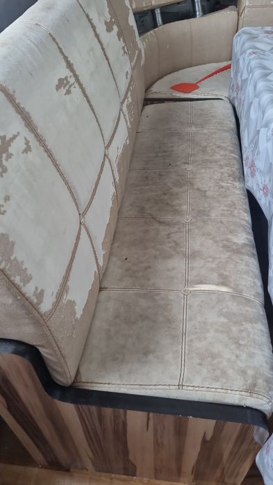 Продам кухонный уголок