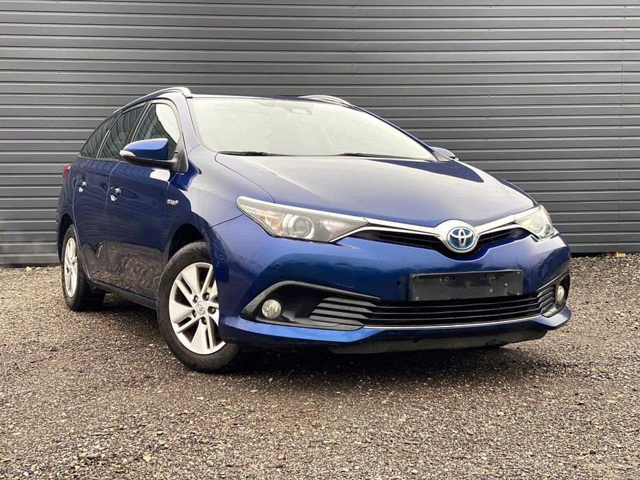 Toyota Auris Hybride 136H Design/Automat/Navi/Rate fixe Avans 0