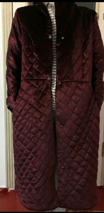 Продам чапан бархатный на синтепоне