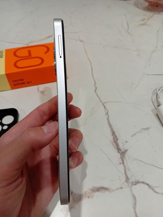Смартфон Tecno spark go 1 2025