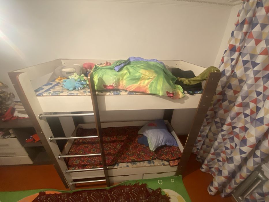 детский кровать на двойх