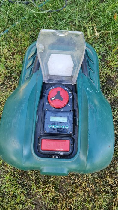 Robot tuns gazon iarba parkside PMRA 20LI B2