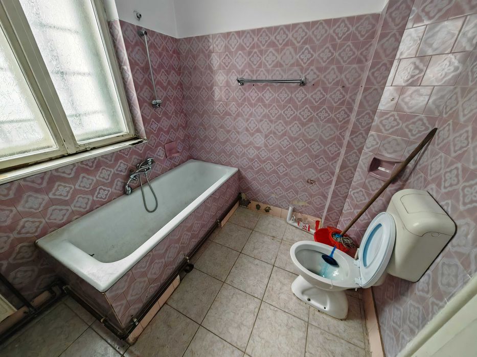 Inchiriez imobil langa Parcul Central