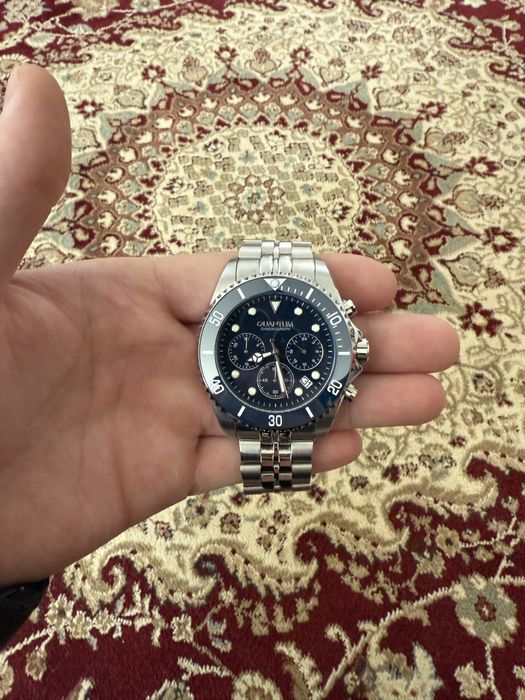 Продам часы Quantum