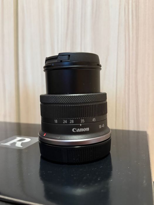 Canon RF-S 18-45mm за EOS R