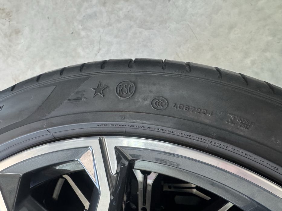 Jante Bmw X5 X6 G05 G06 R21 Originale 741M Pirelli 80%*RFT 2023