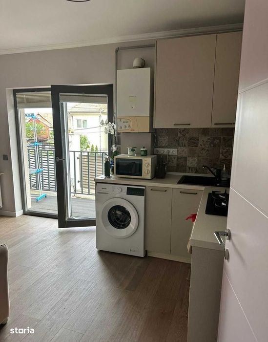 Apartament 2 camere 45mp, balcon, zona Scoala de Politie