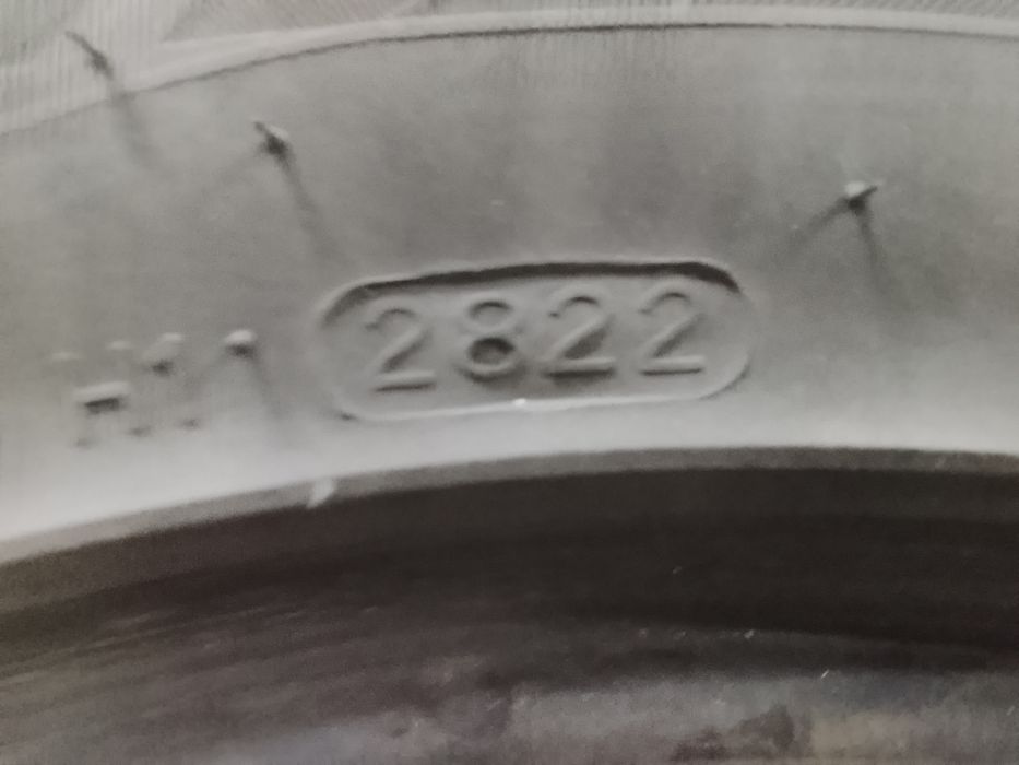 Резина  Hankook Зима 225/60/R17