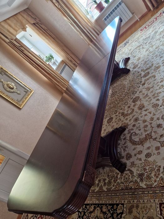 Стол со стульями б/у