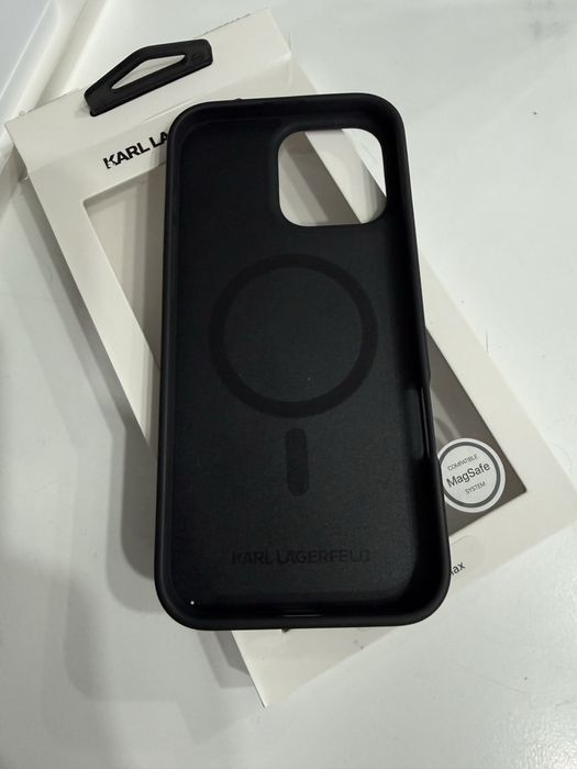 Husa iphone 16 pro max Karl lagerfeld nou +folie de sticla