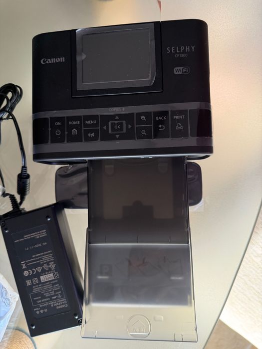 Фотопринтер Canon SELPHY CP1300 – Професионални снимки у дома