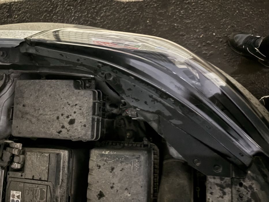 Фара Kia ceed 2023 года