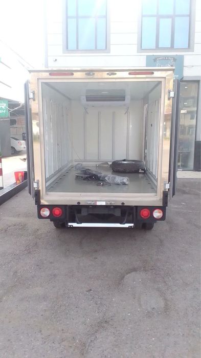 Киа Бонго 2022 Электро Холодилник