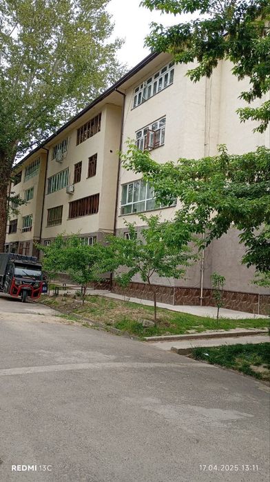 Троицкий да,  2 этажда 1 хонали  Уй сотилади.