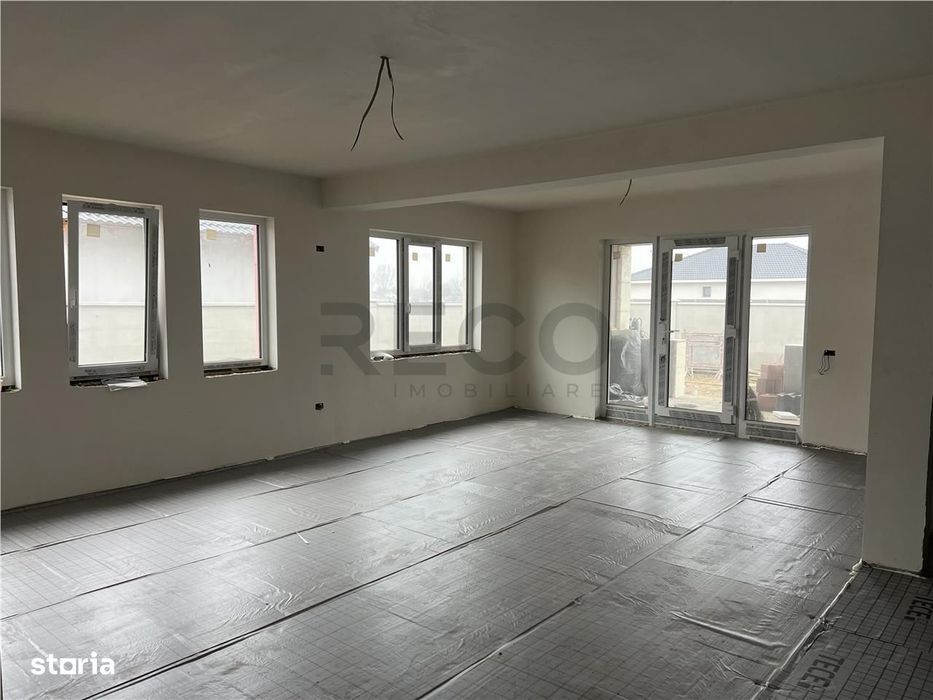 RECO casa 5 camere în Santandrei