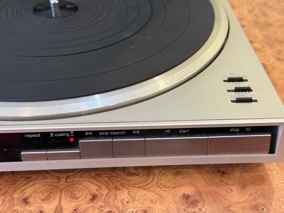 Pick-up Technics SL-J1 cu doza magnetica stare foarte buna