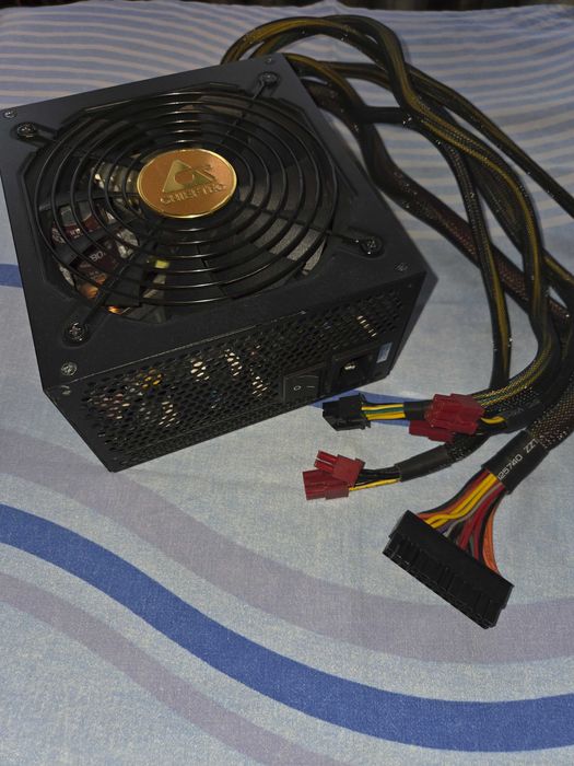 Sursa semi modulara Chieftec 1000w