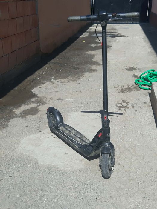 Vand trotineta electrica myria