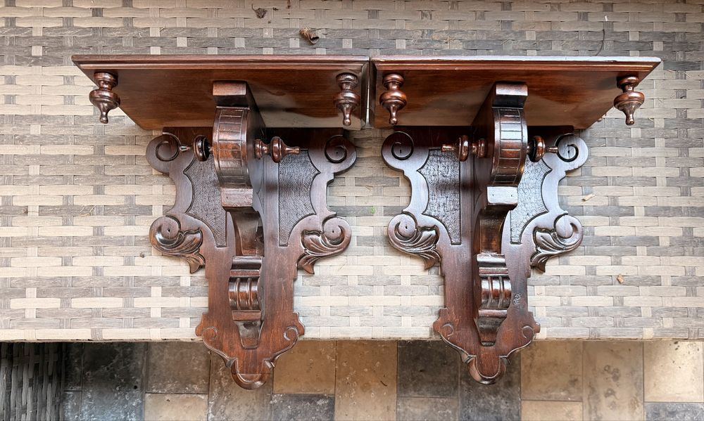 Полка из дерева