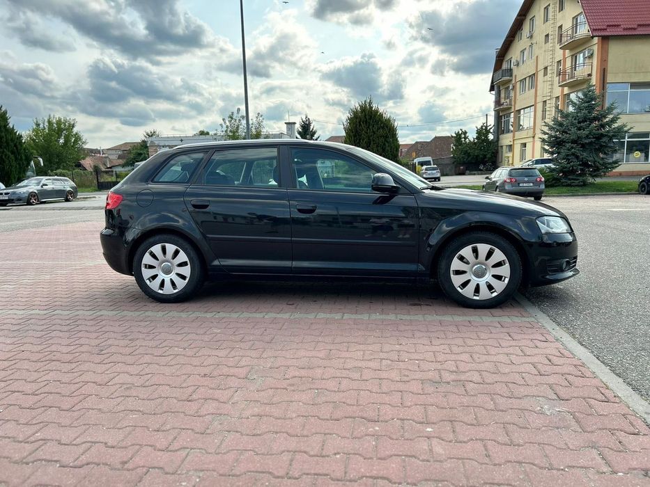 AUDI A3 2010 — imagine 4