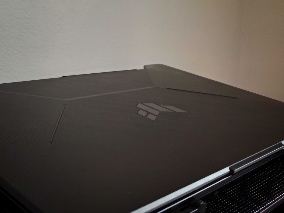 ASUS TUF Gaming F15 – i5-11400H / RTX 2050 / 144Hz + Gaming Bundle